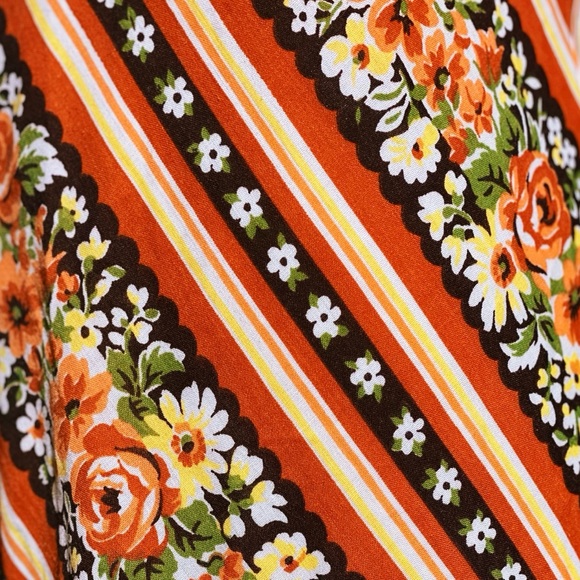 SOLD 70s Peggy Barker Flutter Sleeve Prairie Dress - Picture 6 of 10